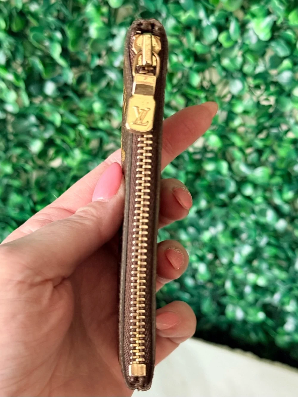 Louis Vuitton Monogram Key Pouch - Brown/Gold Vintage